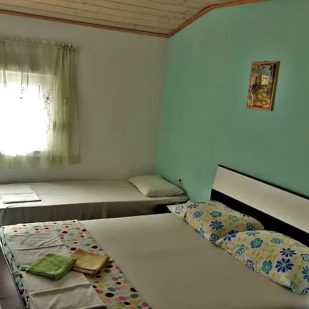 Apartman Anita Sibinj Krmpotski