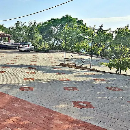 Anita Apartman